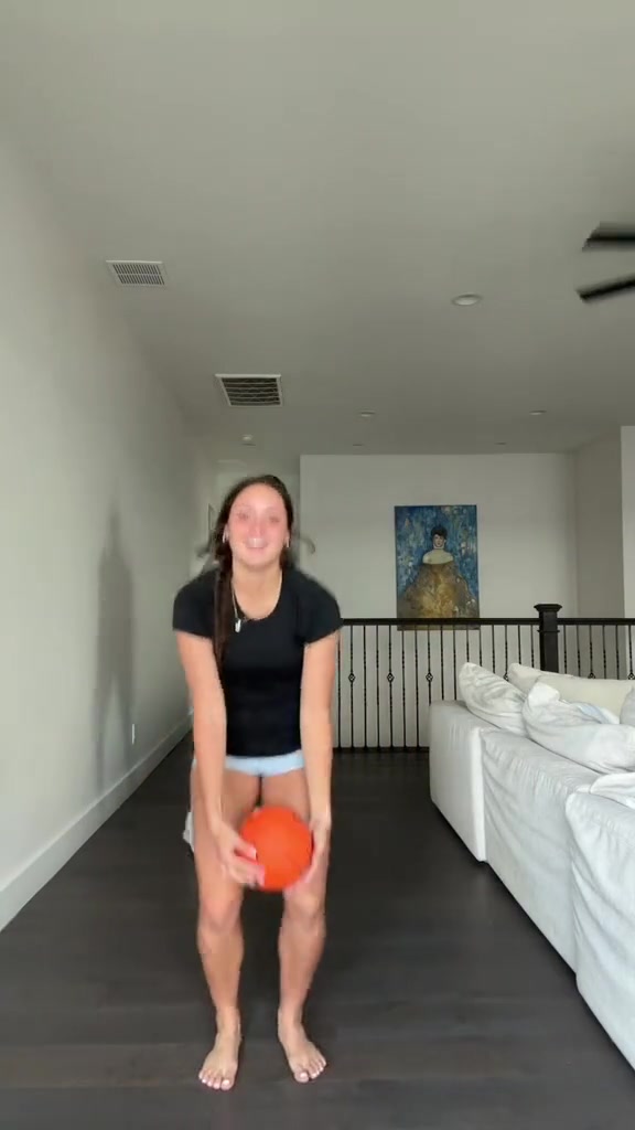 你看好弗拉格吗至少小编很看好弗拉格女友